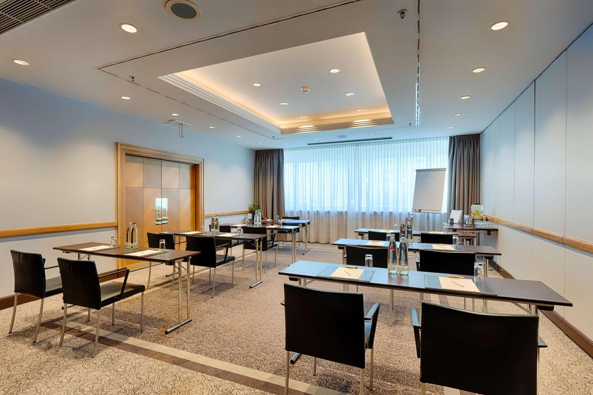 Park By Radisson Alexanderplatz Отель Берлин